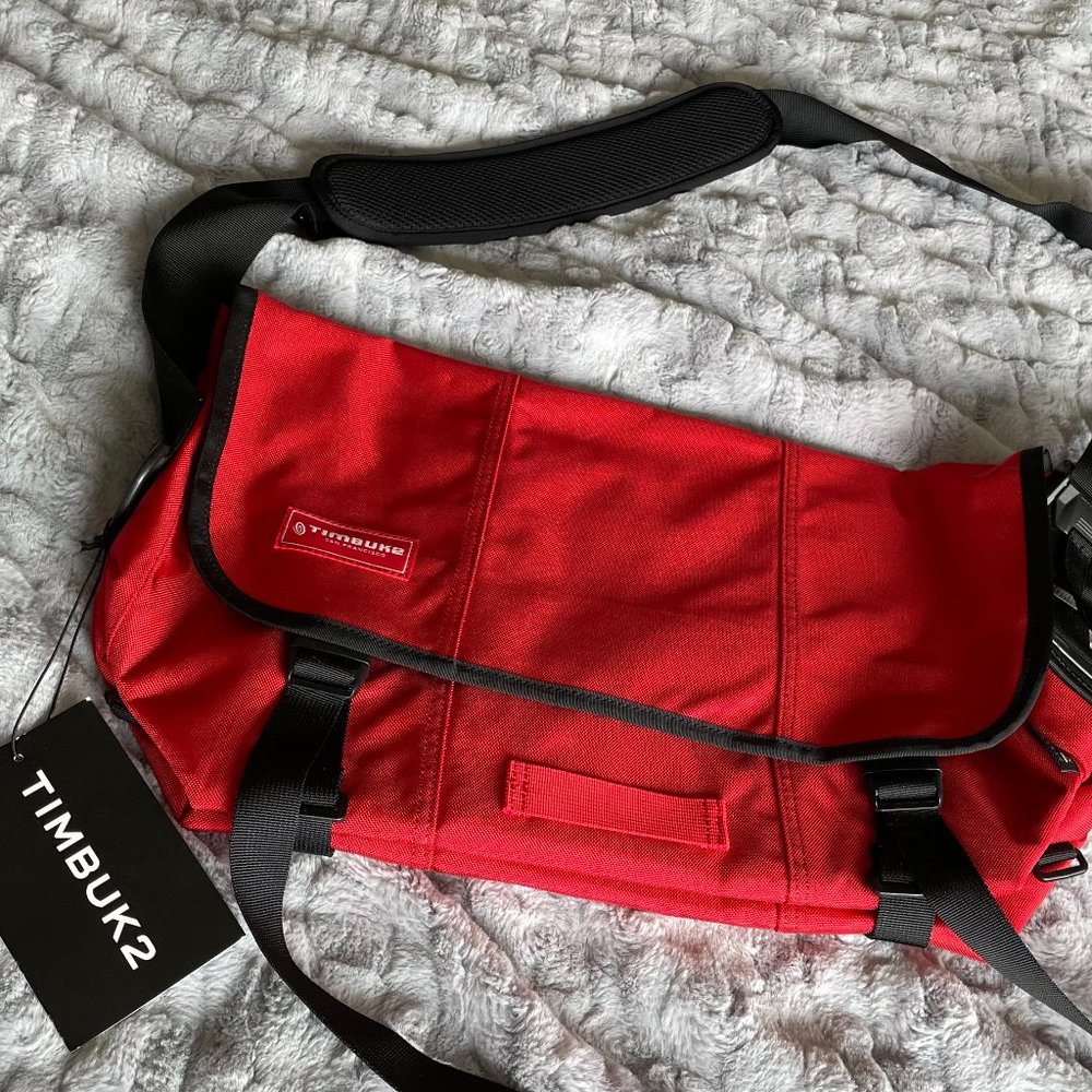 NWT Timbuk2 Classic Messenger Bag (Medium) Fire Red - Unisex